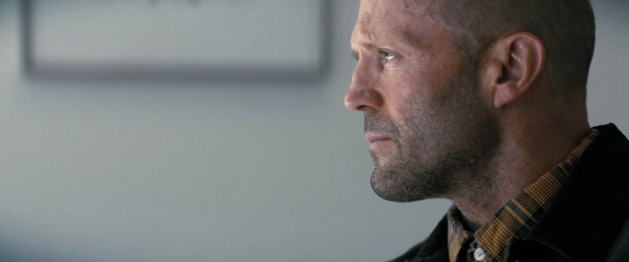 A Working Man (2025) WEBRip English 720p x264 AVC AAC 2.0 ESub CineVood.mkv_snapshot_00.13.02.178